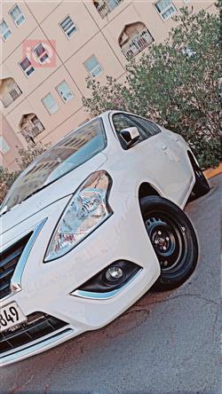 نيسان صني